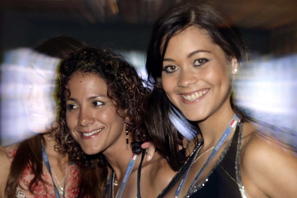 GIRLS